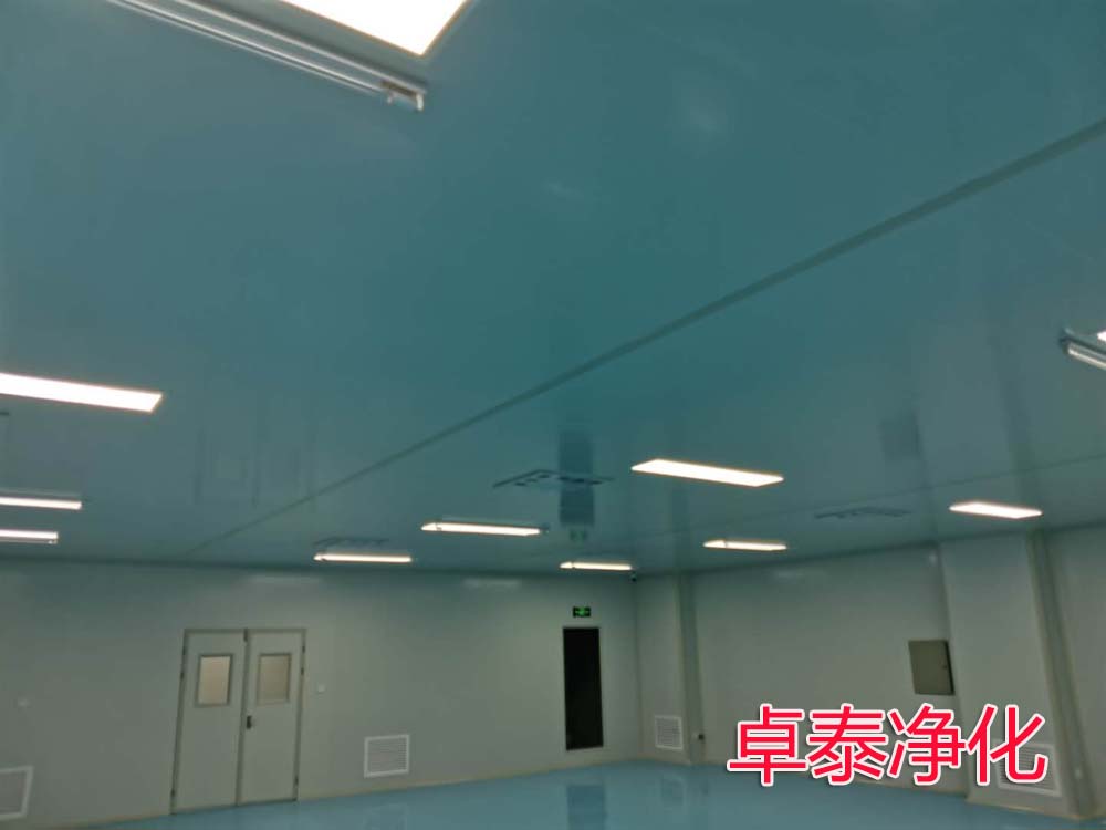 康澤萬級(jí)潔凈實(shí)驗(yàn)室十萬級(jí)凈化車間裝修完成